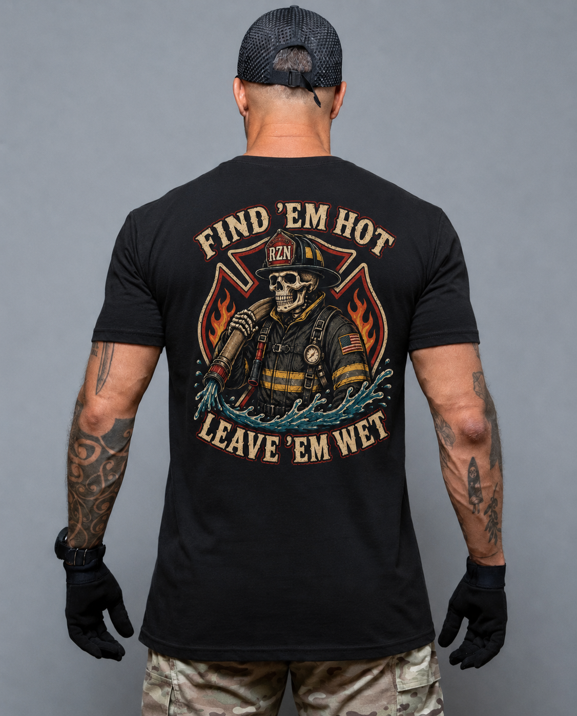 FIND EM HOT LEAVE EM WET TEE